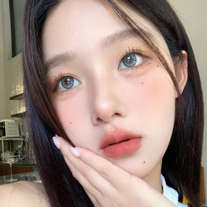 Soft Girl Look Makeup